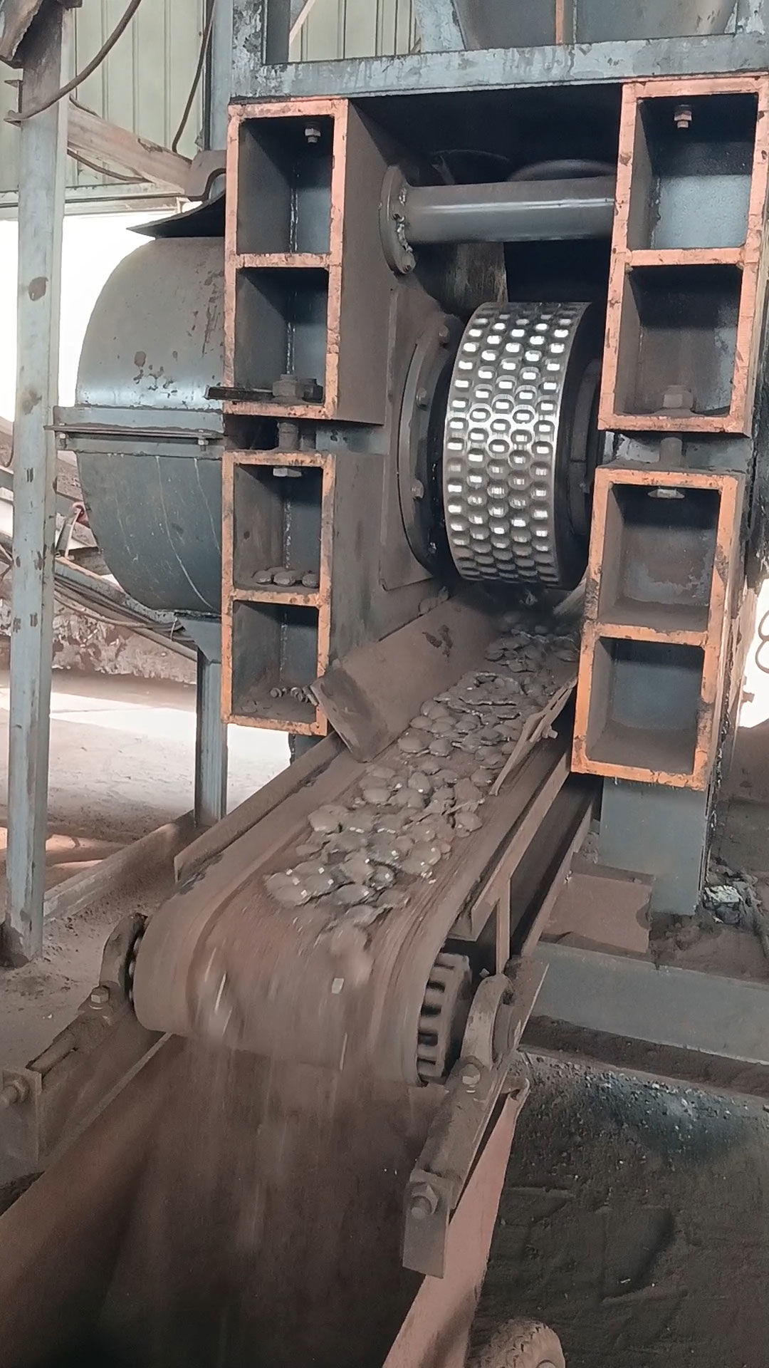 太阳集团tyc4633转底炉脱锌除尘灰冷压球团粘合剂优势